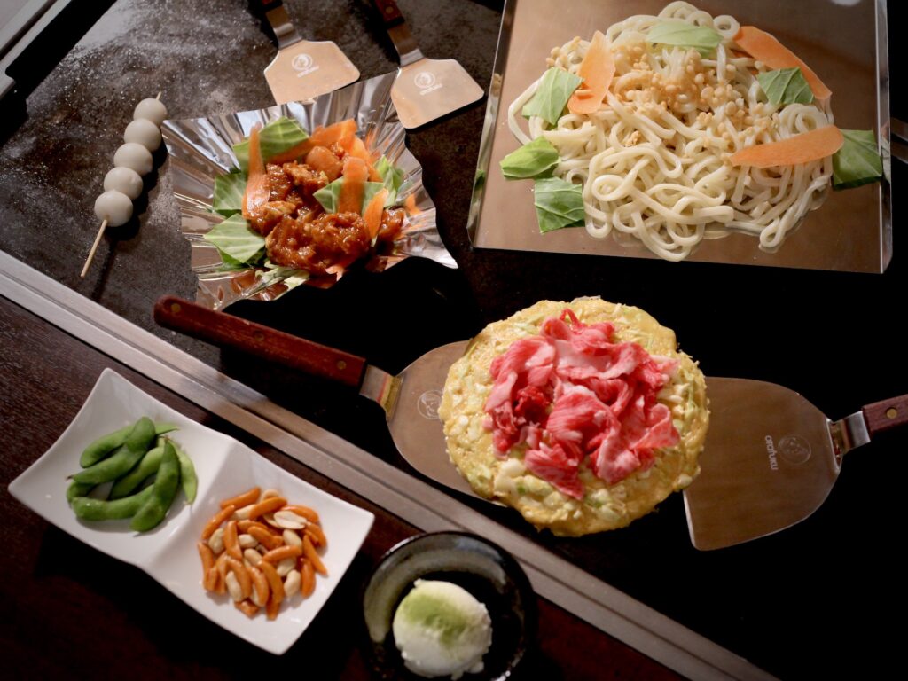 "Hida Beef Okonomiyaki" and "Local Chicken BBQ" Set